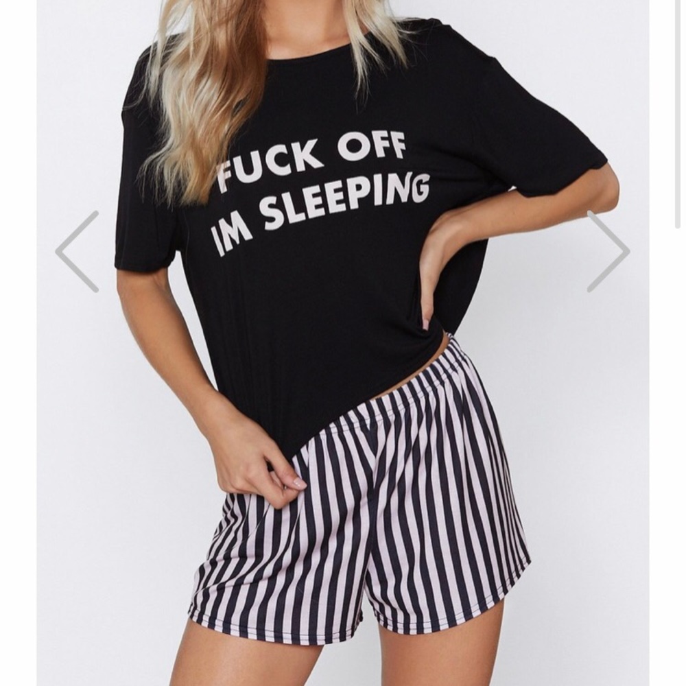 Nasty gal f-off I’m sleeping sleep set